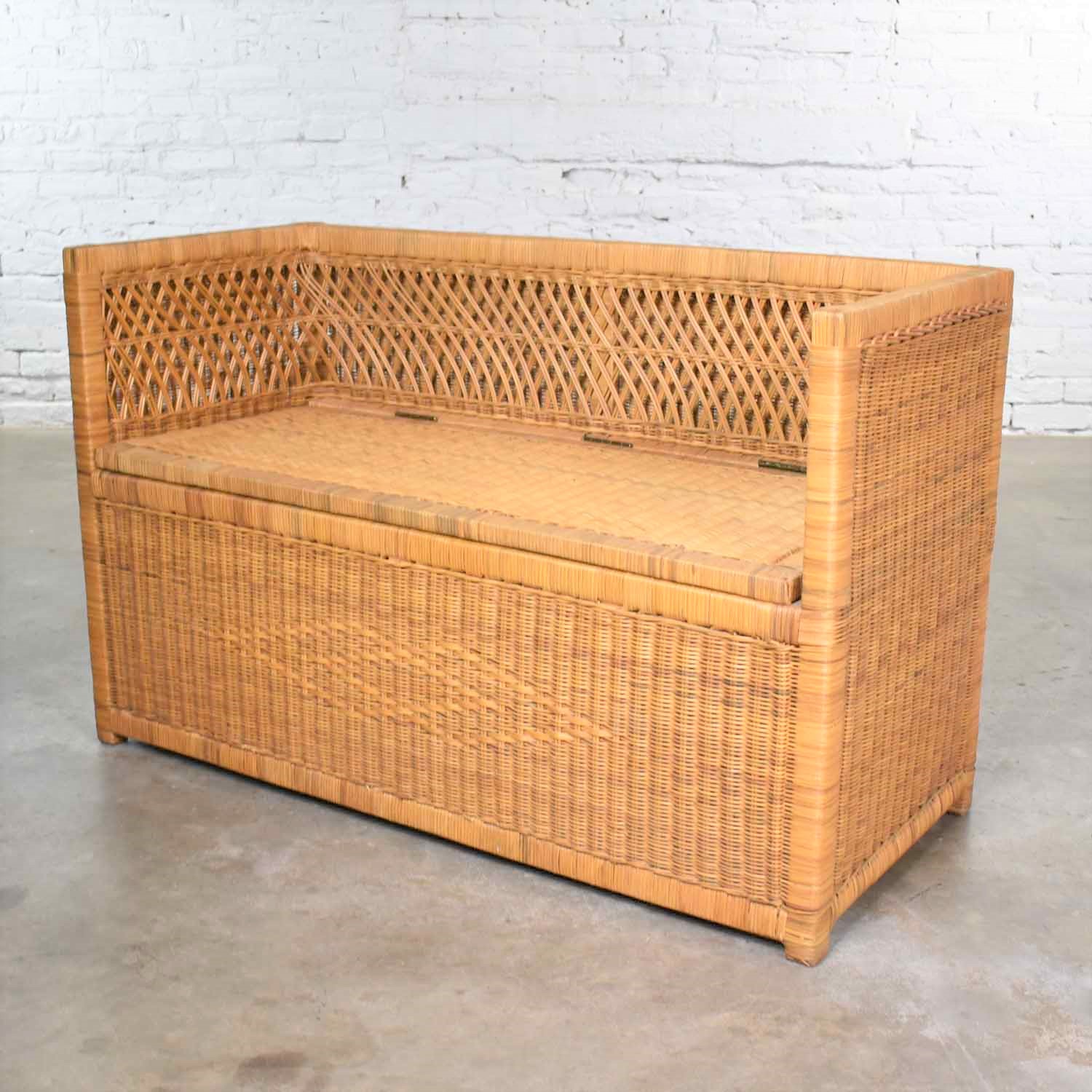 Vintage Modern Wicker Bench Settee with Trunk Style Storage
