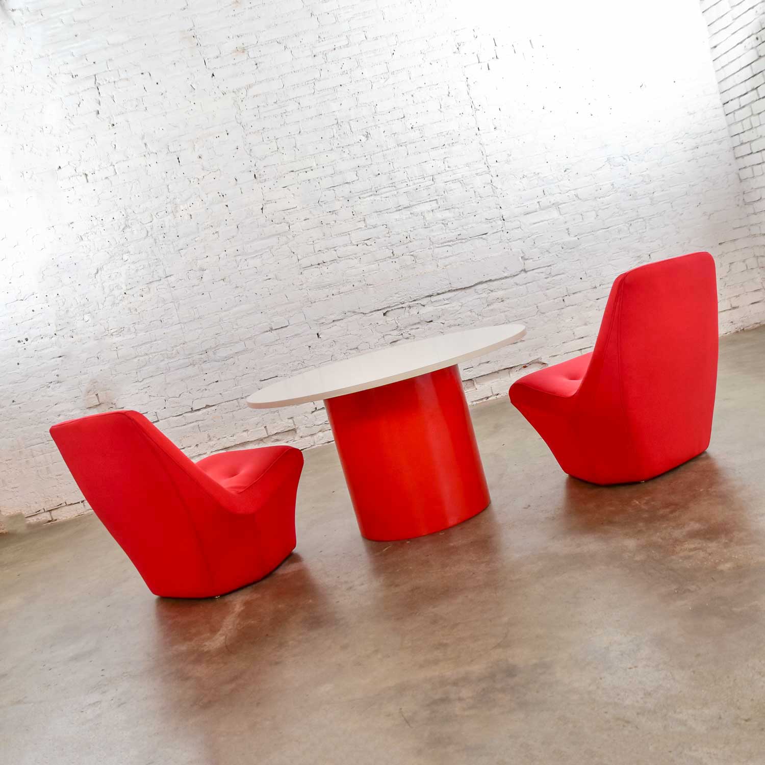Mod Style Mid-Century Modern Round Table & 2 Chairs by Founders Furniture in Red & White