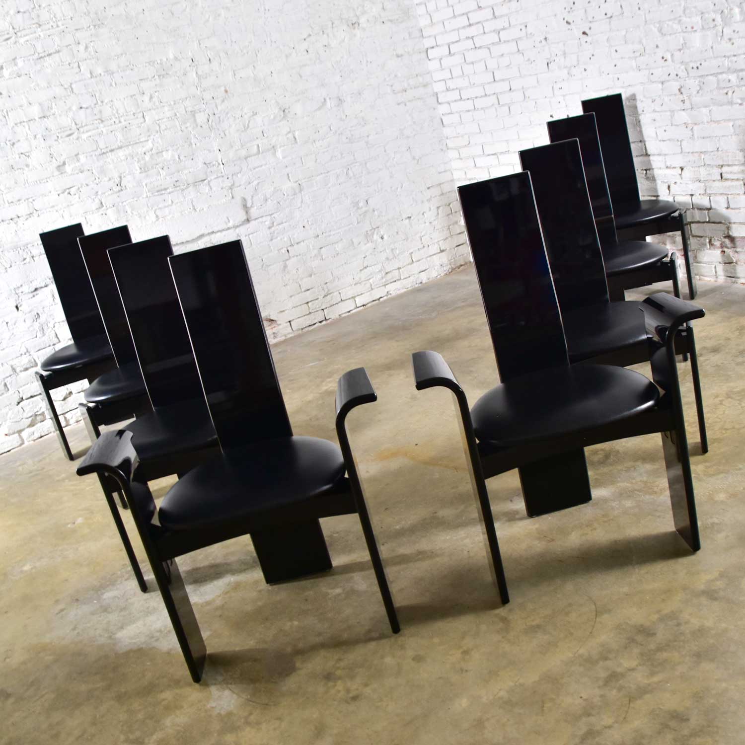 Italian Postmodern Black Lacquered Dining Chairs Attributed to Pietro Costantini Set of 8