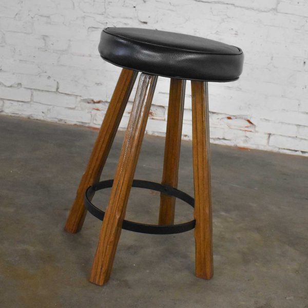 Brandt Ranch Oak Bar Stool Acorn Brown Finish and Black-Brown Vinyl Faux Leather Seat