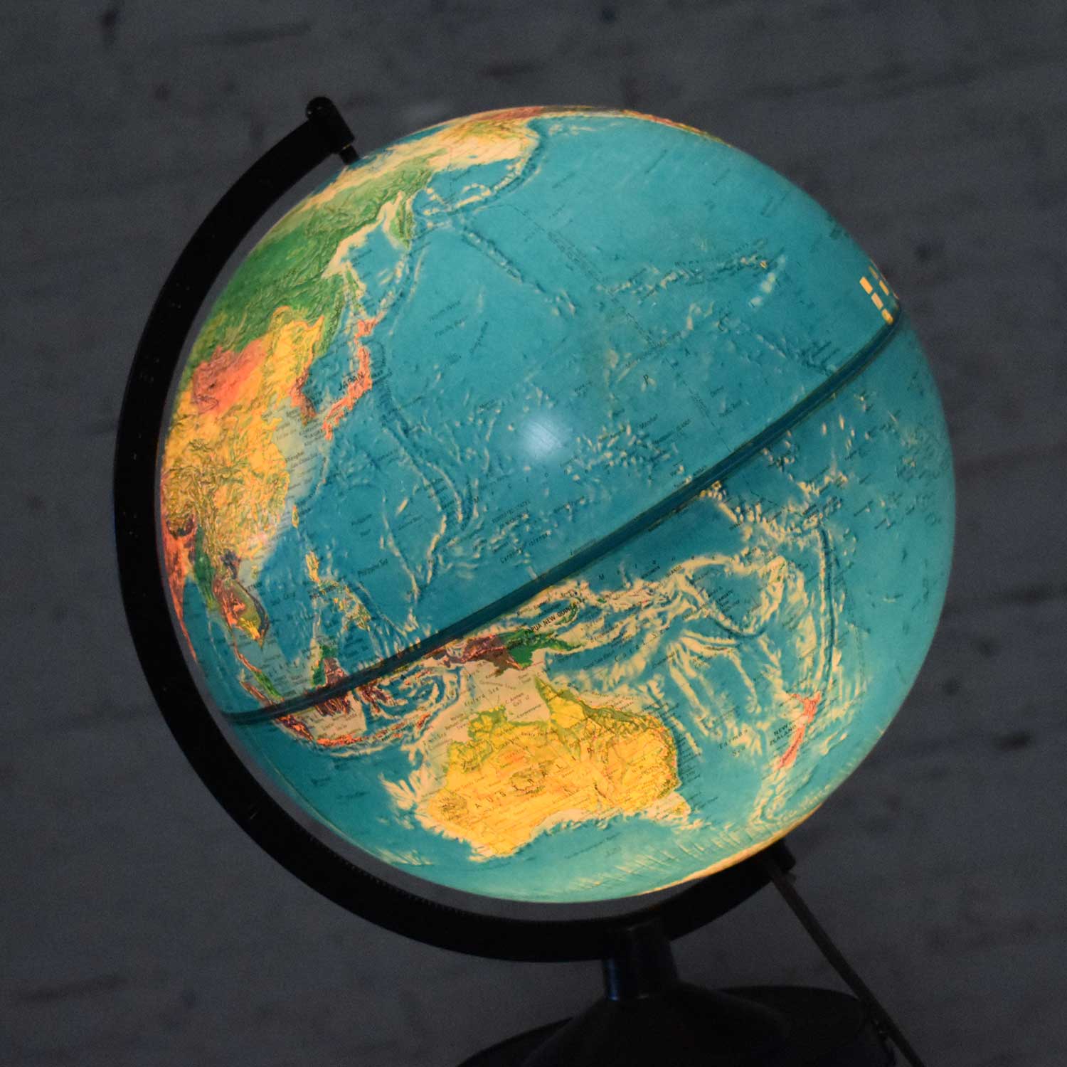 Mid-Century Modern Repogle World Horizon Series Lighted World Globe on Custom Pine Stand