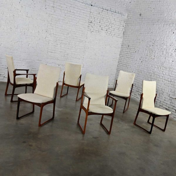 Scandinavian Modern Danish Rosewood Dining Chairs by Art Furn 4 Side & 2 Armchairs Set of 6