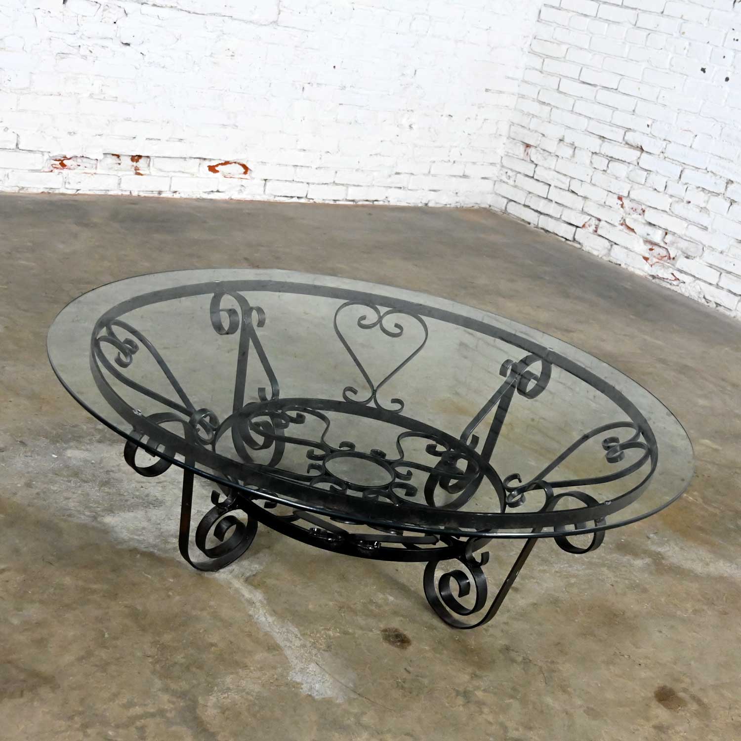 Vintage Rustic Hand Wrought Iron Round Coffee Table with Glass Top
