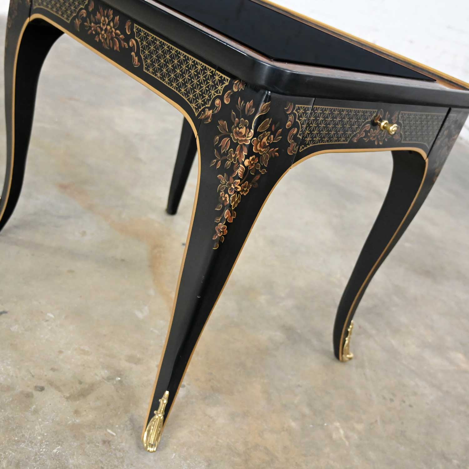 Drexel Heritage ET Cetera Collection Chinoiserie Black Painted & Burl & Ormolu End Table