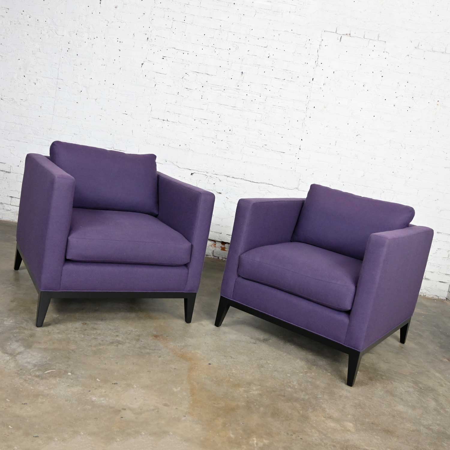 Deep purple accent online chair