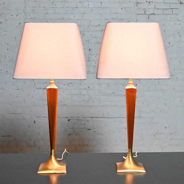 Vintage MCM Walnut & Brass Plate Pair of Lamps New Gray Square Tapered Shades