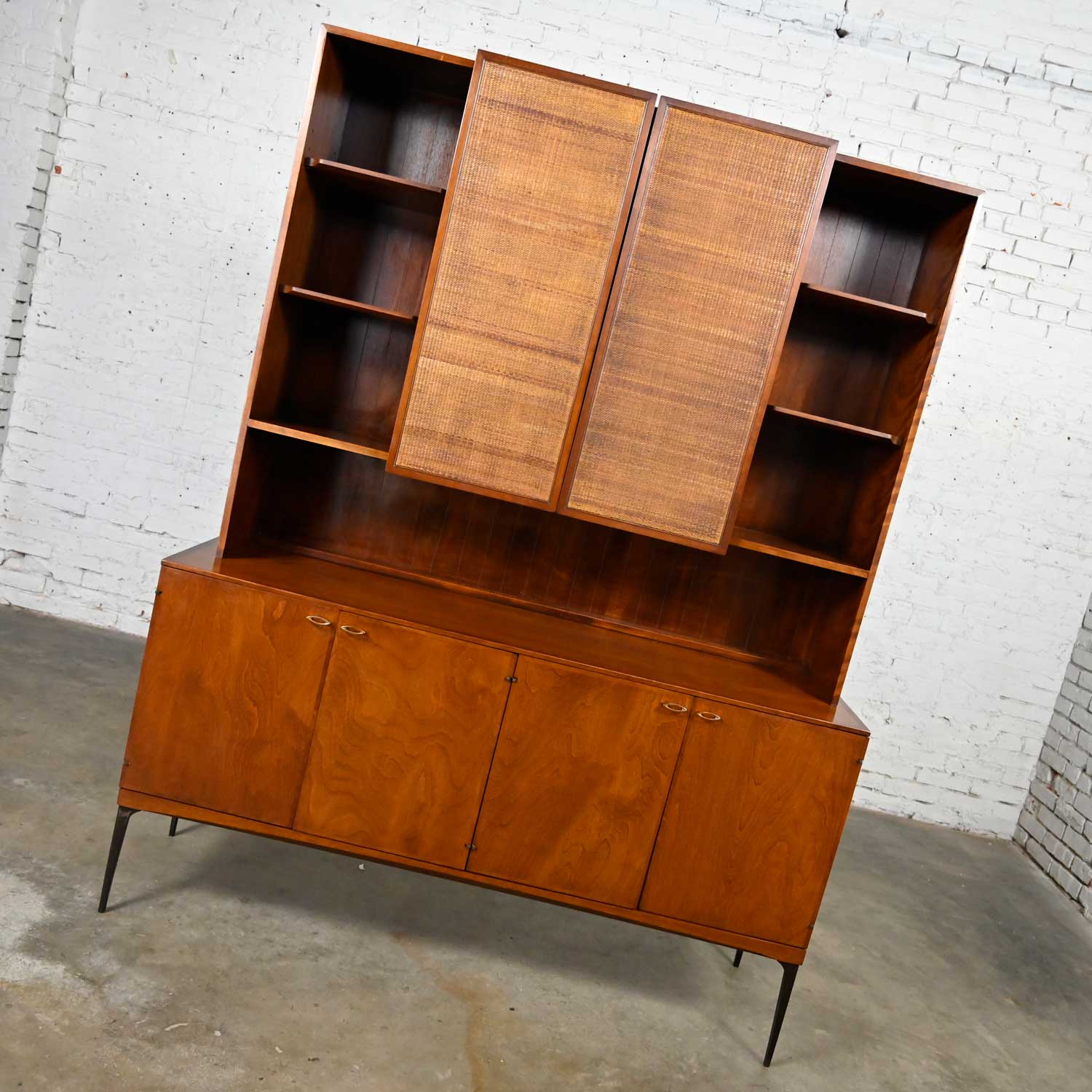 MCM 2-Piece China Hutch Cabinet Buffet by Heywood Wakefield for Contessa Collection