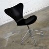 Scandinavian Modern Arne Jacobsen Series 7 Black & Chrome Office Chair by Fritz Hansen