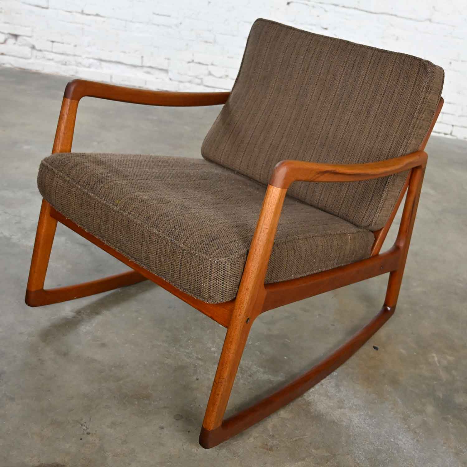 Teak rocker chair hot sale