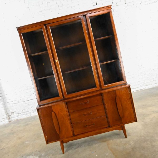 Mid-Century Modern 1 Piece Walnut Veneer China Hutch Attributed to Garrison Furniture