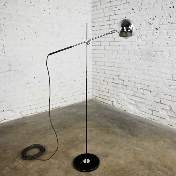 MCM Orbital Chrome Ball Adjustable Floor Lamp Attributed to the Eyeball Lamp by Robert Sonneman