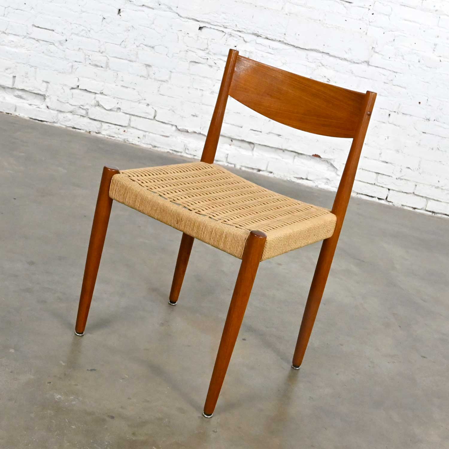 Vintage Scandinavian Modern Teak Side or Dining Chair Attributed to Poul Volther for Frem Rojle