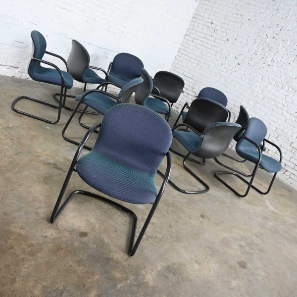 Vintage Modern Bulldog Armed Side Chairs by McCoy & Fahnstrom for Knoll Black Cantilever Base Blue Fabric Set of 12