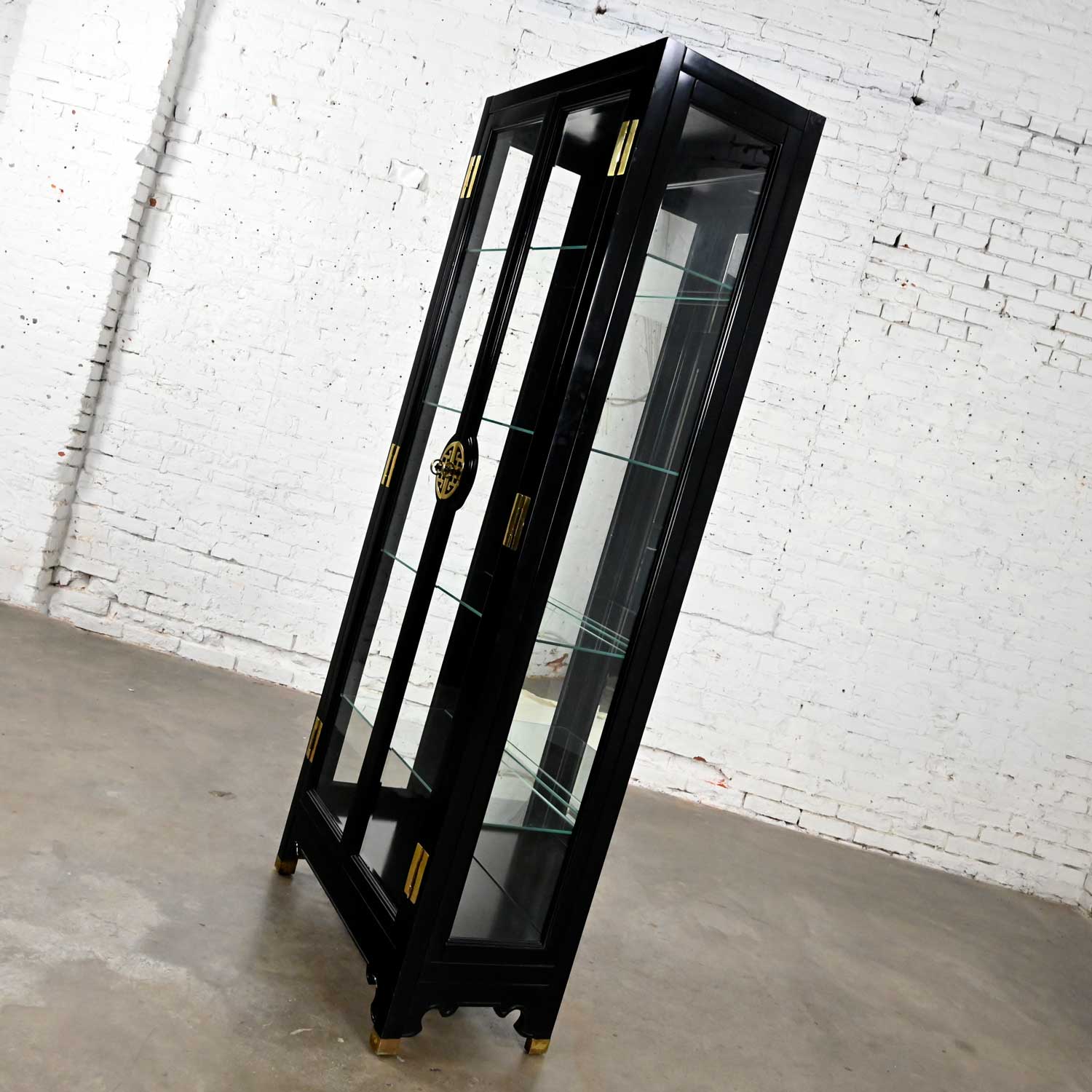 Vintage Chinoiserie Black Display Cabinet Vitrine with Mirrored Back & Brass Plated Details by American of Martinsville