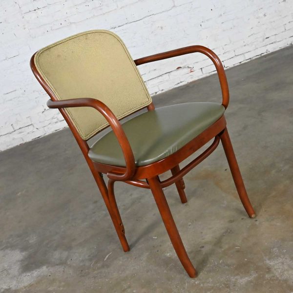 Vintage Bauhaus Oak Bentwood Josef Hoffman Prague 811 Armchairs by Thonet 30 Selling Separately