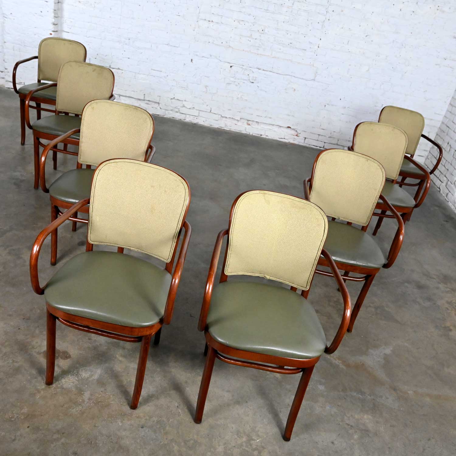 Vintage Bauhaus Oak Bentwood Josef Hoffman Prague 811 Armchairs by Thonet 30 Selling Separately