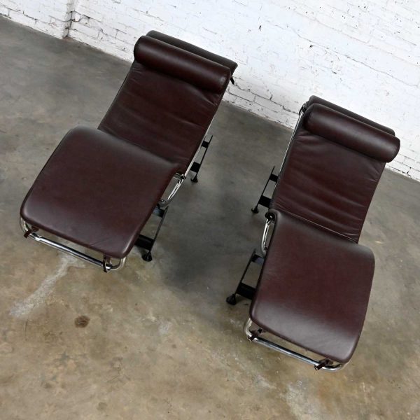 Pair Chaise Lounge Chairs Brown Leather & Chrome & Black Steel Bases Style of Le Corbusier LC4