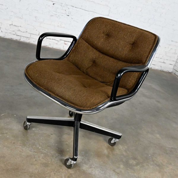 Executive Armchair by Charles Pollock for Knoll Brown Tweed Hopsacking 4 Prong Base with Casters