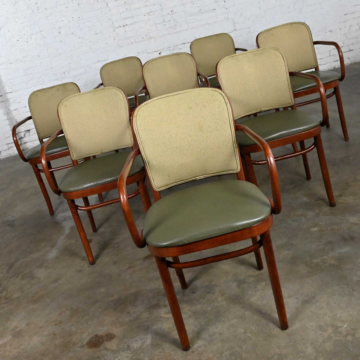 Vintage Bauhaus Oak Bentwood Josef Hoffman Prague 811 Armchairs by Thonet 30 Selling Separately