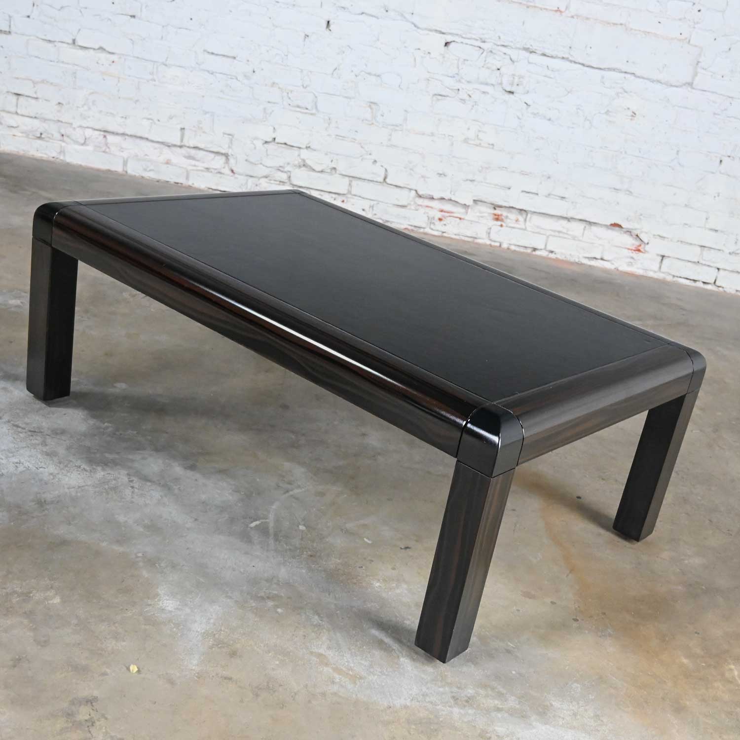 VVintage Modern Coffee Table Black & Faux Finish Lacquer with Black Leather Top Signed by Karl Springerintage Modern Coffee Table Black & Faux Finish Lacquer with Black Leather Top Signed by Karl Springer