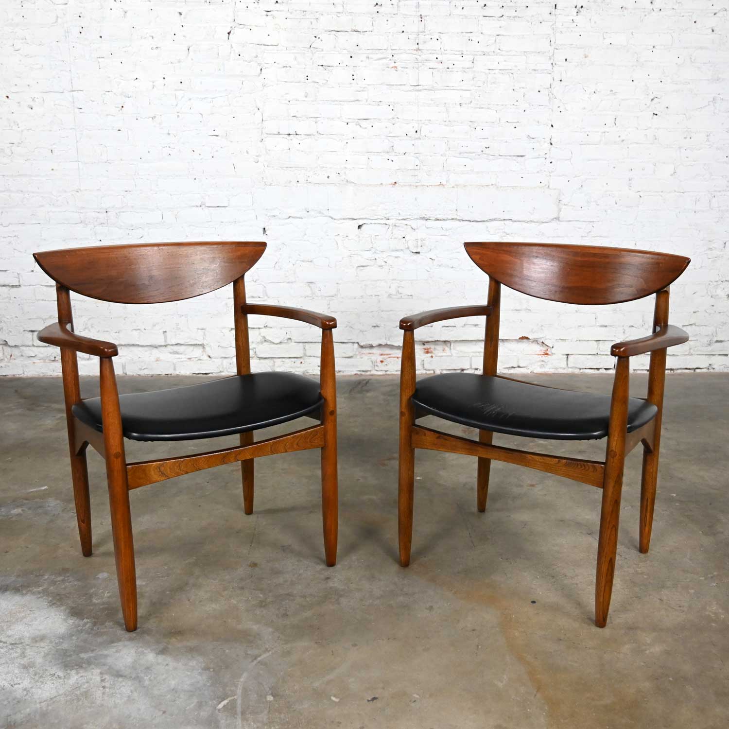 Vintage MCM Oak & Walnut Pair of Host Dining Arm Chairs by Warren Church for Lane Perception