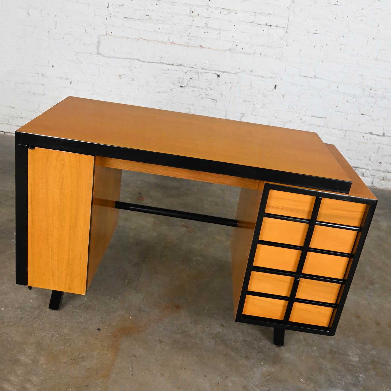 Vintage Mid Century Modern Art Deco Maple Colored Desk with Black Accents by American of Martinsville