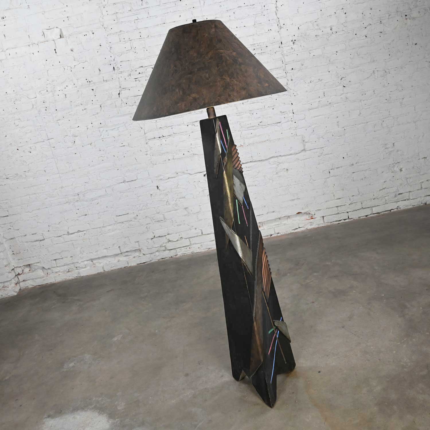 Postmodern Artmaster Studios Geometric Triangular Hand Painted Plaster Floor Lamp