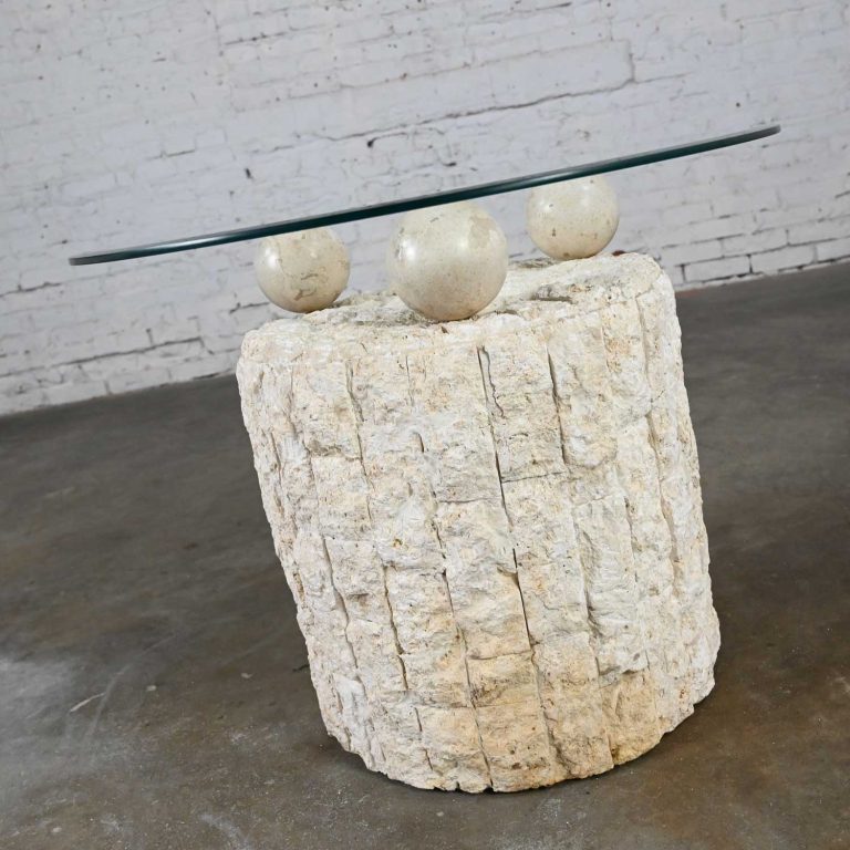 Postmodern Round Tessellated Mactan Stone Base Side Table with 3