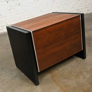 Vintage Mid-Century Modern Rosewood Nightstand or End Table by Glenn of California