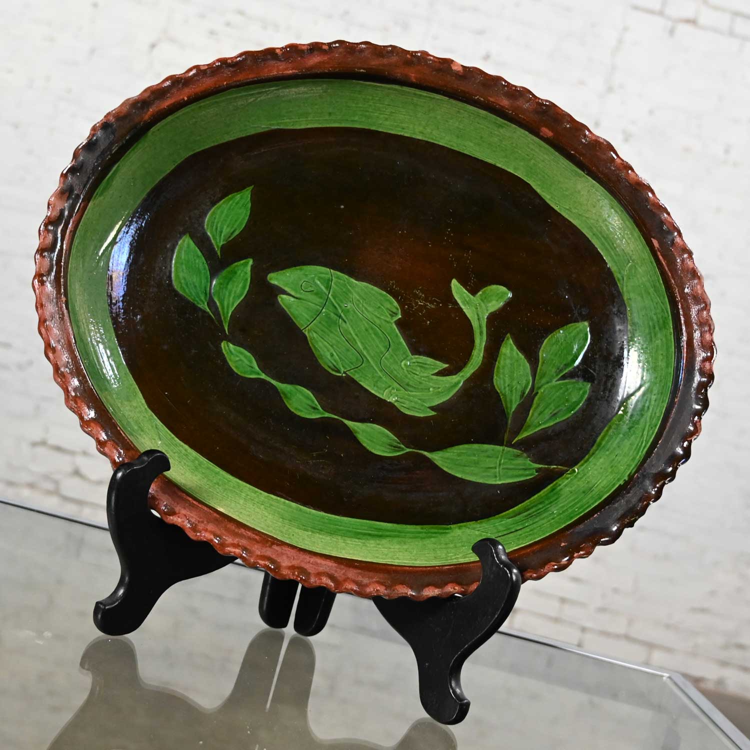 Vintage Mexican Patamban Hand Painted Fish Design Folk Art Green & Brown Glazed Pottery Platter