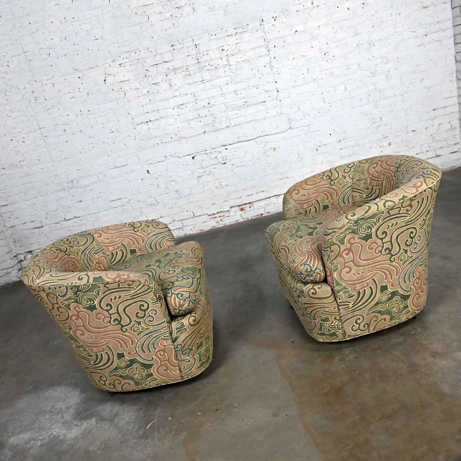 Late 20th Century Modern Drexel Heritage Swivel Barrel Chairs Original Fabric, a Pair