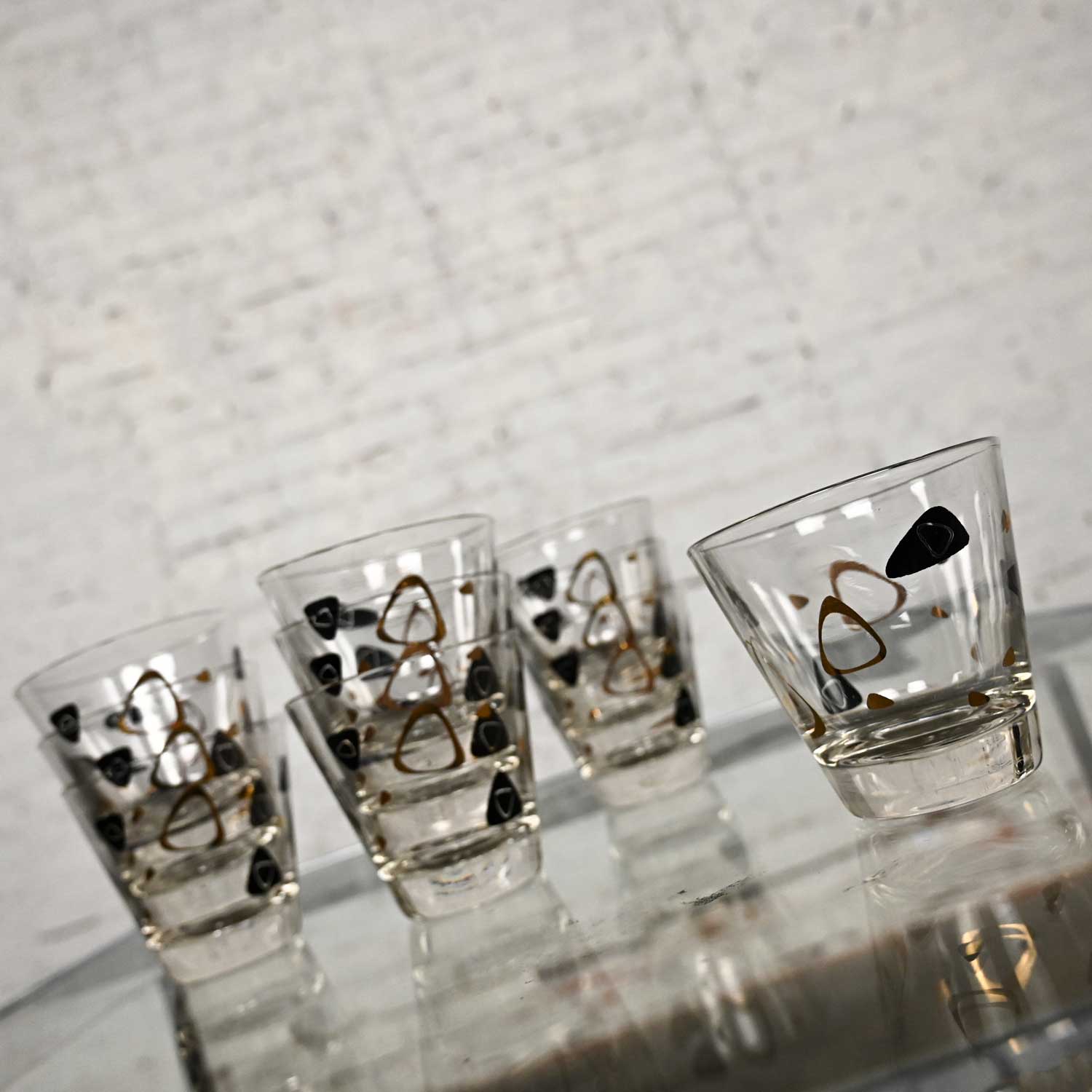 1950’s MCM Federal Glass Fantasy Black & 22 Karat Gold Manhattan Glasses Set of 10