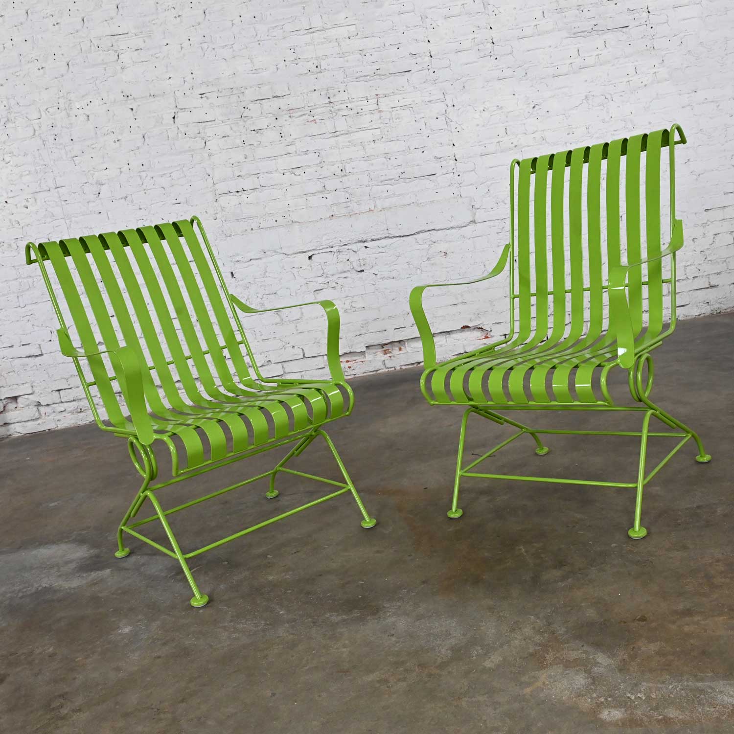 Mid-20th Century MCM Tropical Leaf Green Painted Metal Outdoor Slatted Springer Chairs a Pair