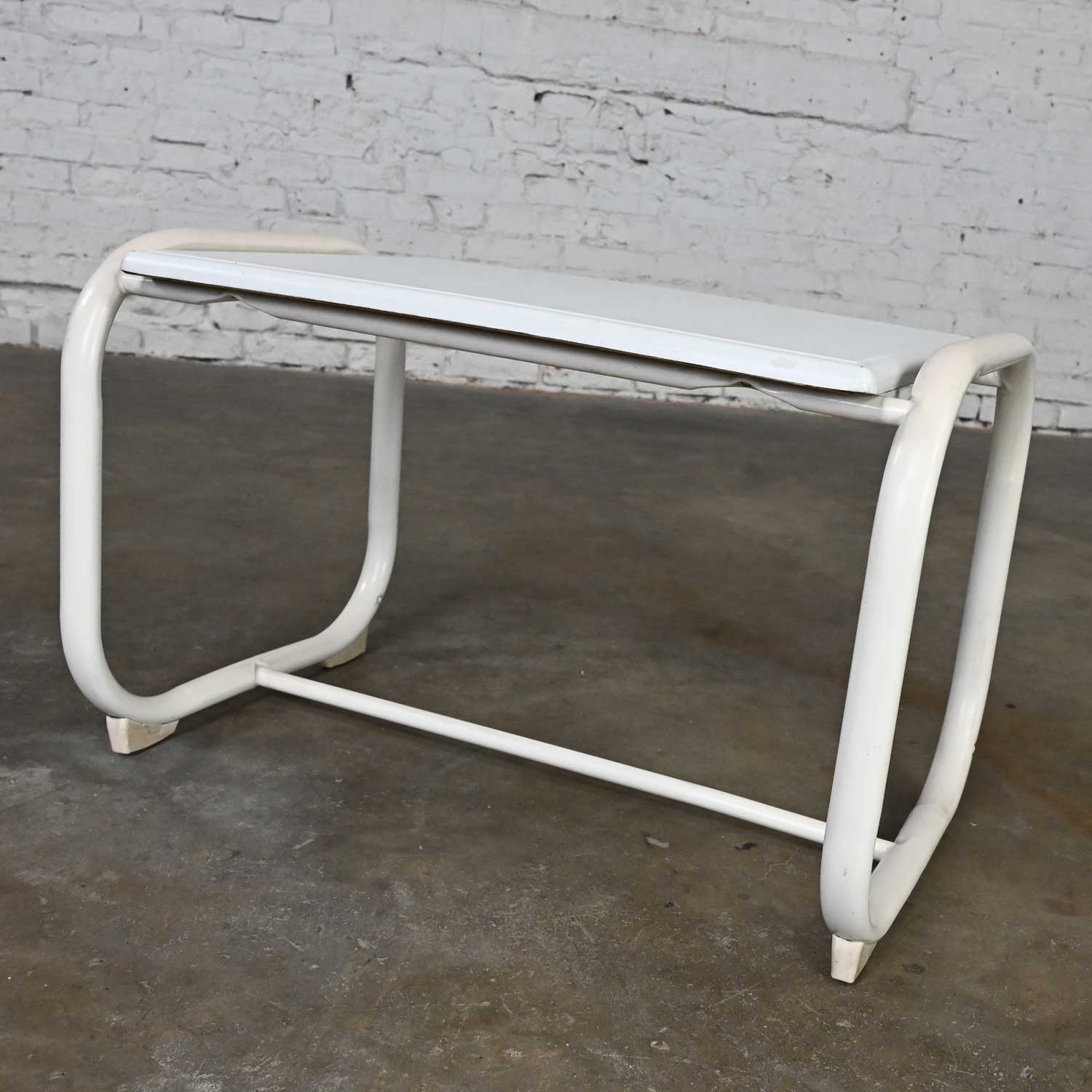 Mid to Late 20th Century MCM Samsonite Outdoor Accent Table with White Steel Base & Werzalit Top