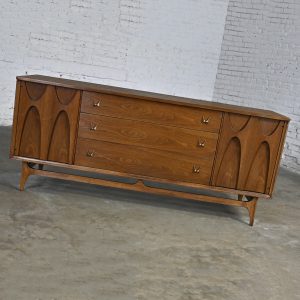 Mid-Century Modern Brutalist Brasilia Dresser 6130-33 Broyhill Premier Series Walnut & Brass