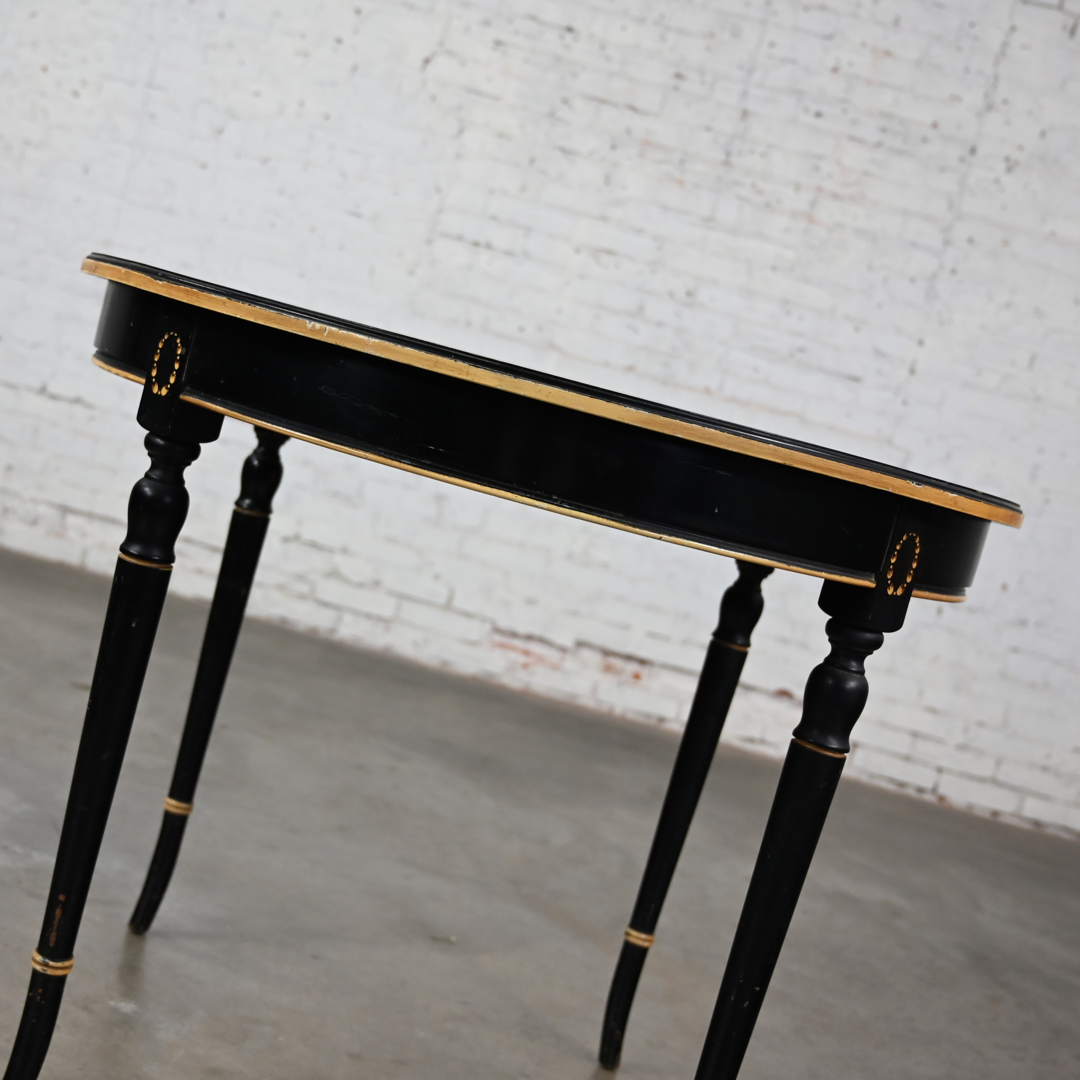 Early 20th Century Neoclassical Round Dining Table or Center Table Black Age-Distressed Finish & Gold Detail