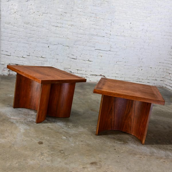 1970’s Modern End Tables by Kroehler Square Tops & Bentwood Curved Double U Shaped Bases a Pair