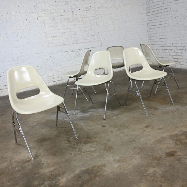 1960-1970’s Mid Century Modern Krueger International White Fiberglass & Chrome Stacking Chairs Set of 6