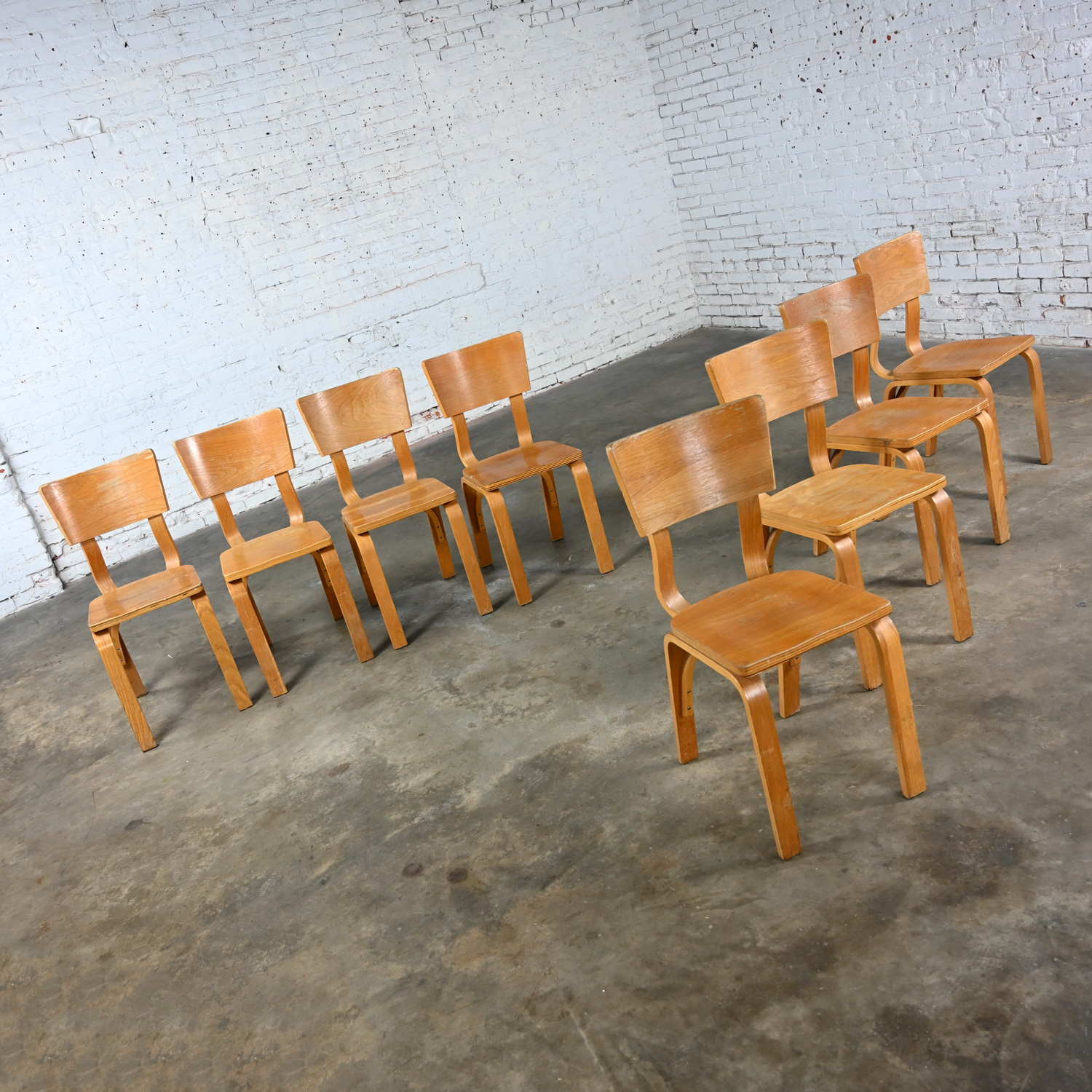 Set 8 Mid-20th Century MCM Thonet #1216 Dining Chairs Bent Oak Plywood Saddle Seat Single Bow