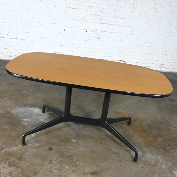 MCM Eames Herman Miller Racetrack Oval Conference or Dining Table Black Universal Segmented Base & Light Blonde Laminate Top