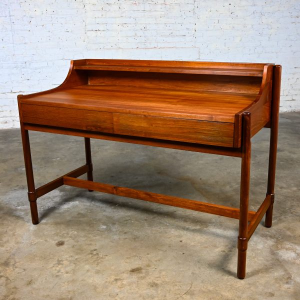 1960’s Mid Century to Scandinavian Modern Teak Writing Desk with Shelf & Round Legs Made in Bangkok