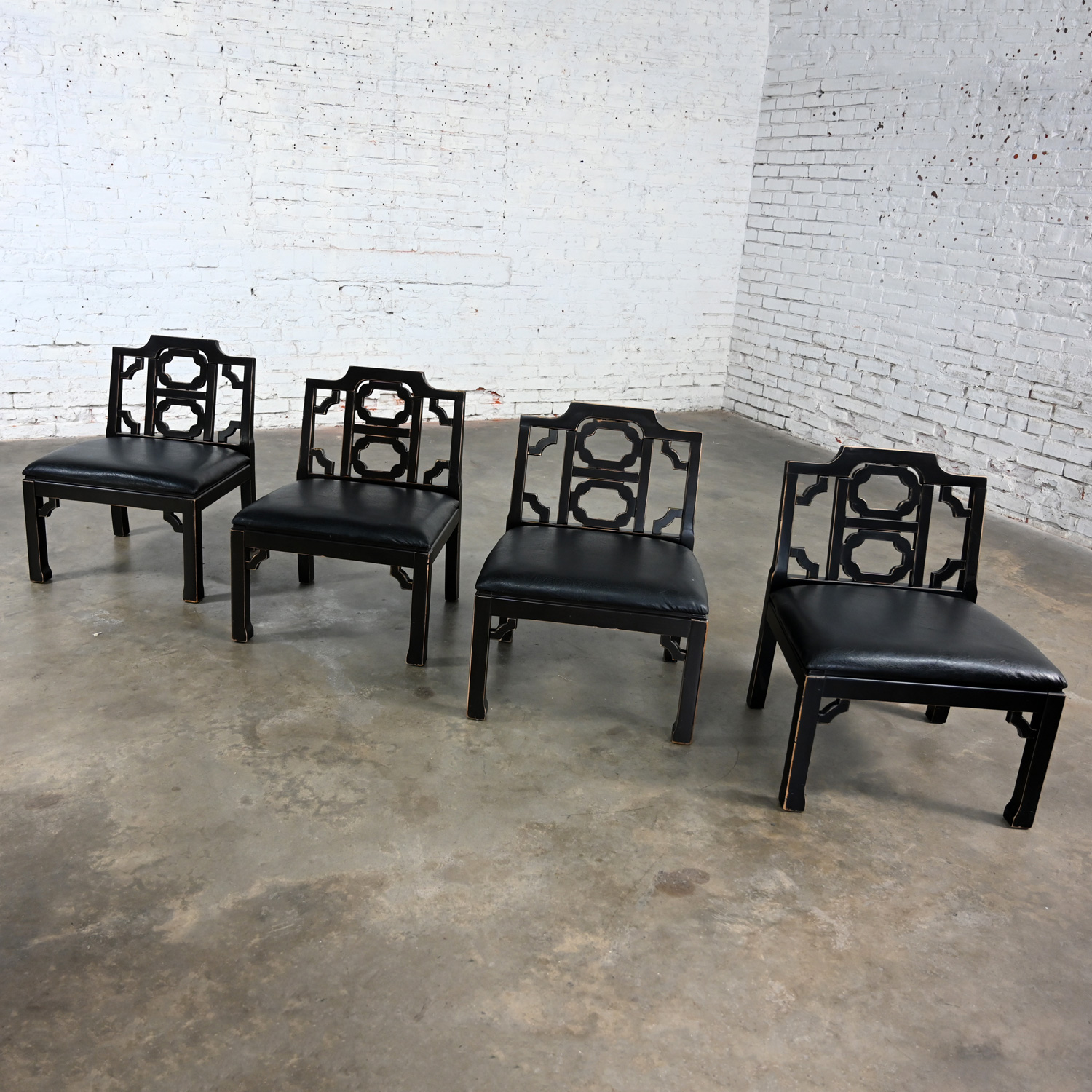 1971 Hollywood Regency Chinoiserie Chinese Chippendale Style Occasional Chairs by Thomasville Black Low Profile Set of 4