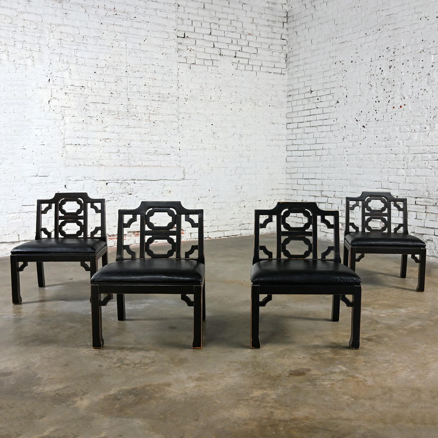 1971 Hollywood Regency Chinoiserie Chinese Chippendale Style Occasional Chairs by Thomasville Black Low Profile Set of 4