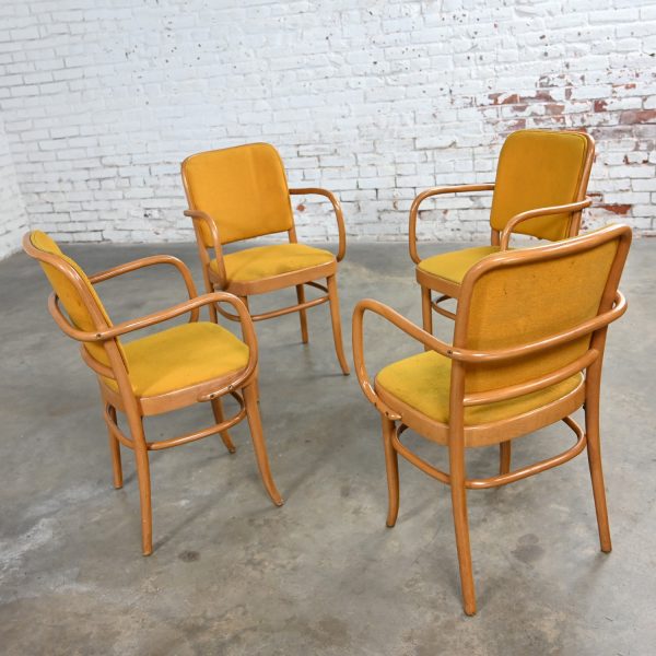 4 Armed Late 20th Century Bauhaus Beech Bentwood Josef Hoffman Prague 811 Dining Chairs Style of Thonet