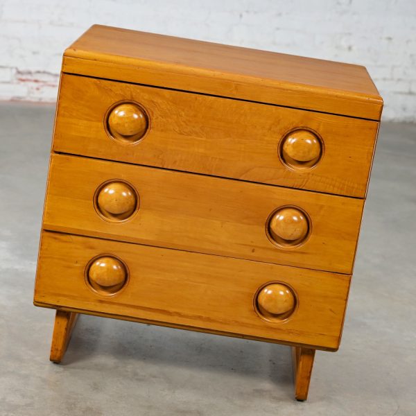 Early to Mid-20th Century Art Moderne Maple Small 3 Drawer Chest or Cabinet Style of Bissman