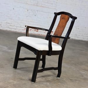 Late 20th Century Chinoiserie Broyhill Ming Style Yoke Back Dining Side Armchair Ebony Colored Frame