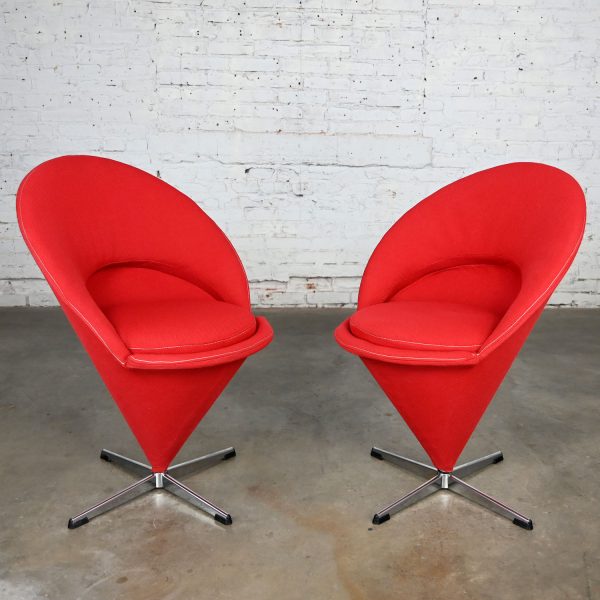 1960-1970's Mid-Century Modern Red Cone Chairs by Verner Panton for Fritz Hansen a Pair