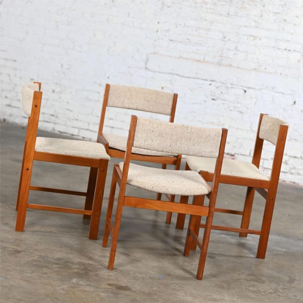 1970’s Scandinavian Modern D Scan Dining Chairs with Teak Frames & Oatmeal Fabric Set of 4