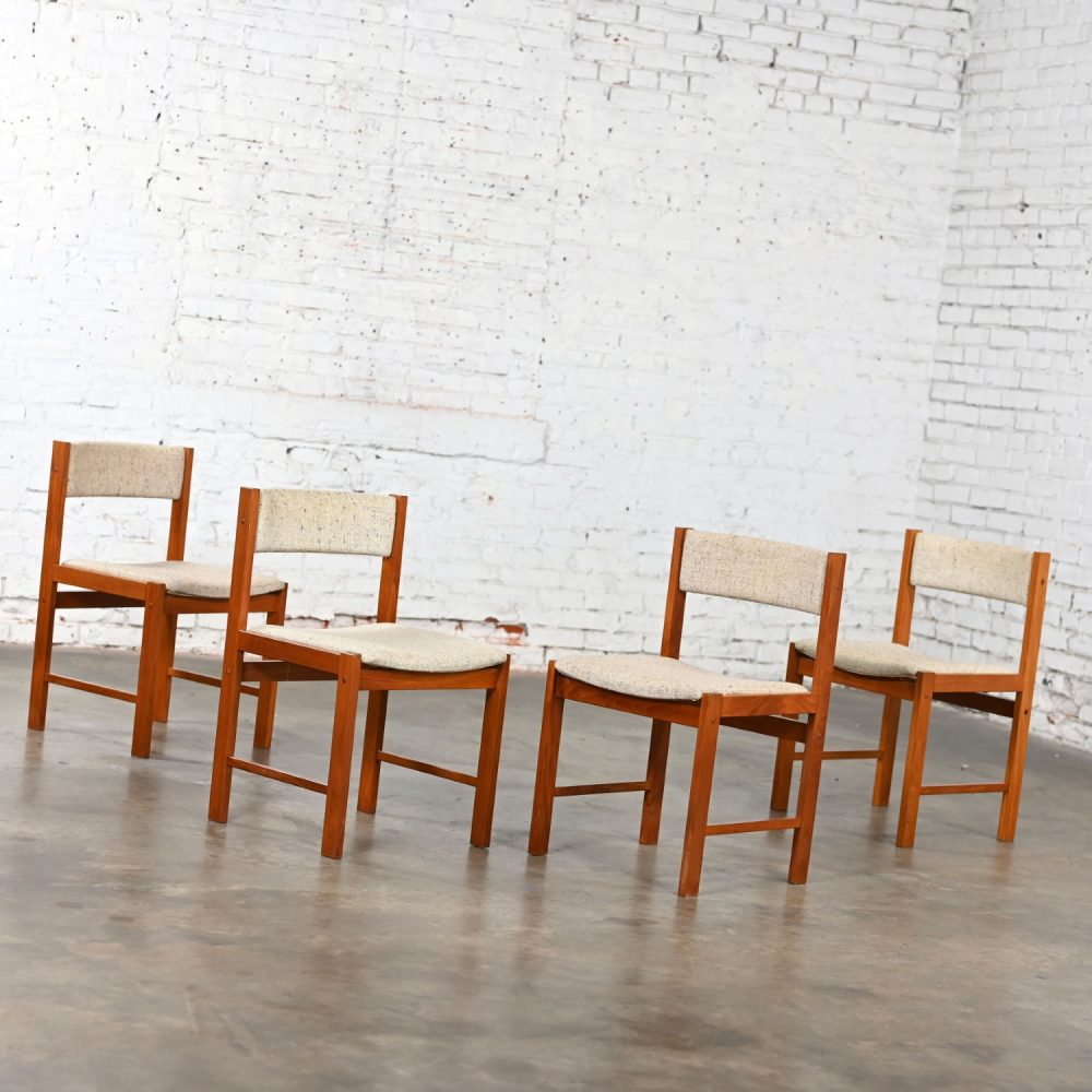 1970’s Scandinavian Modern D Scan Dining Chairs with Teak Frames & Oatmeal Fabric Set of 4