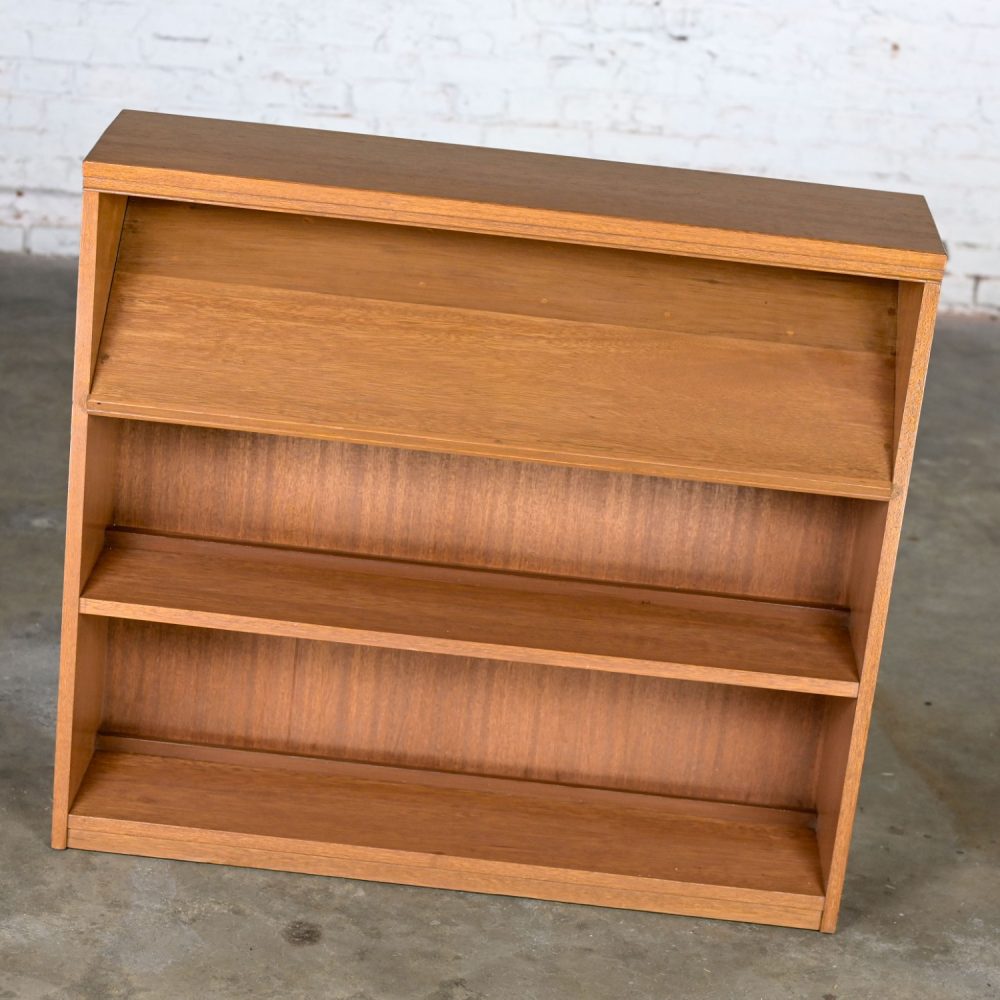 1950-1960’s Mid-Century Modern Low Mahogany Bookcase with Slanted Top Display Shelf